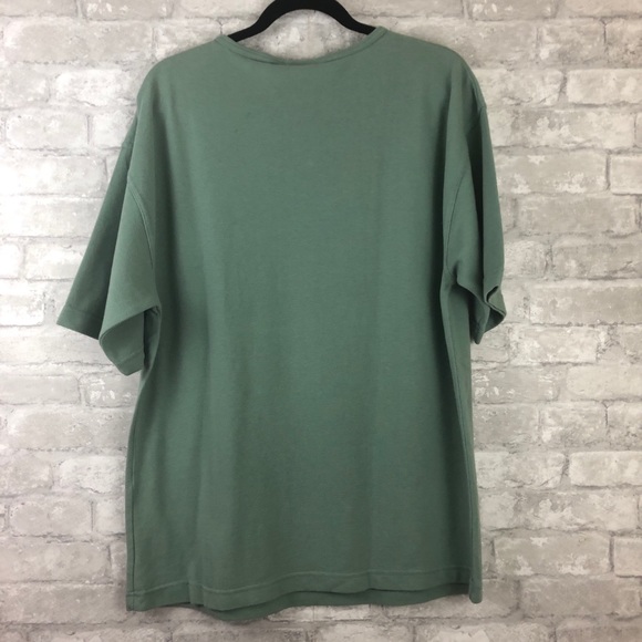 NWOT Looney Toons Classic Shirt Marvin the Martian - Picture 4 of 5